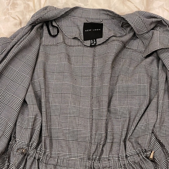 New Look Black & White Plaid Waterfall Duster Coat - Picture 6 of 8